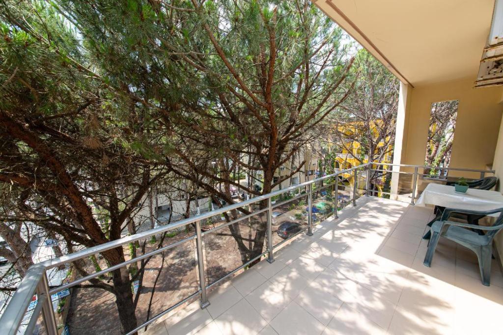 Intea Hotel Golem  Exterior photo