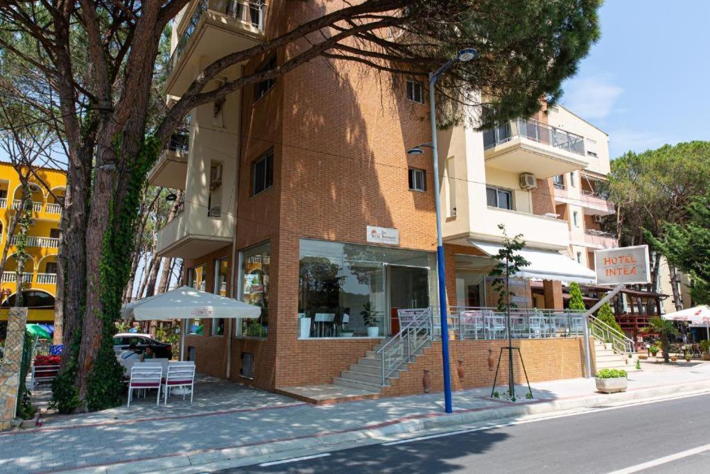 Intea Hotel Golem  Exterior photo
